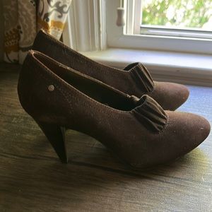 Coach Brown suede 3” booties